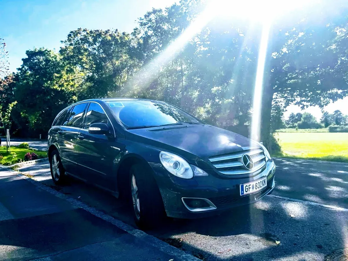 Mercedes-Benz R-Class