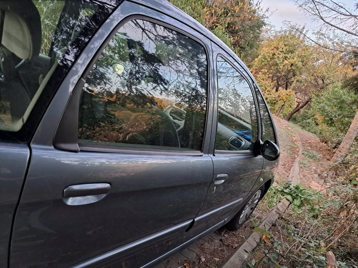 Citroen Xsara Picasso 2009 photo 3