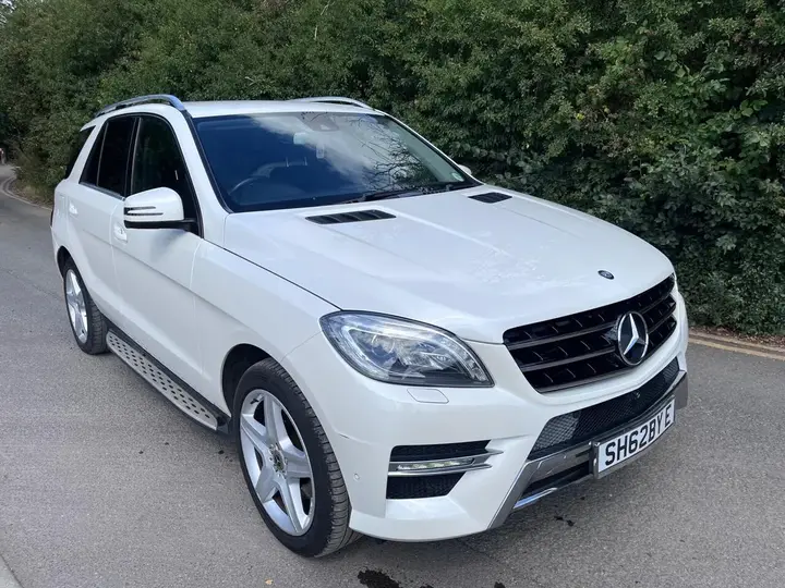 Mercedes-Benz M-Class 2014 photo 2