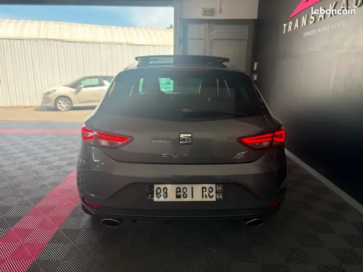 Seat Leon 2014 photo 4