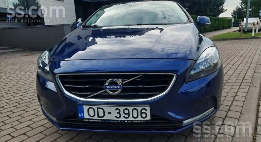 Volvo V40 2015 photo 3