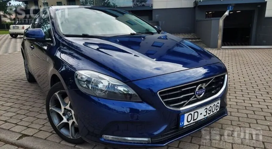 Volvo V40 2015 photo 4