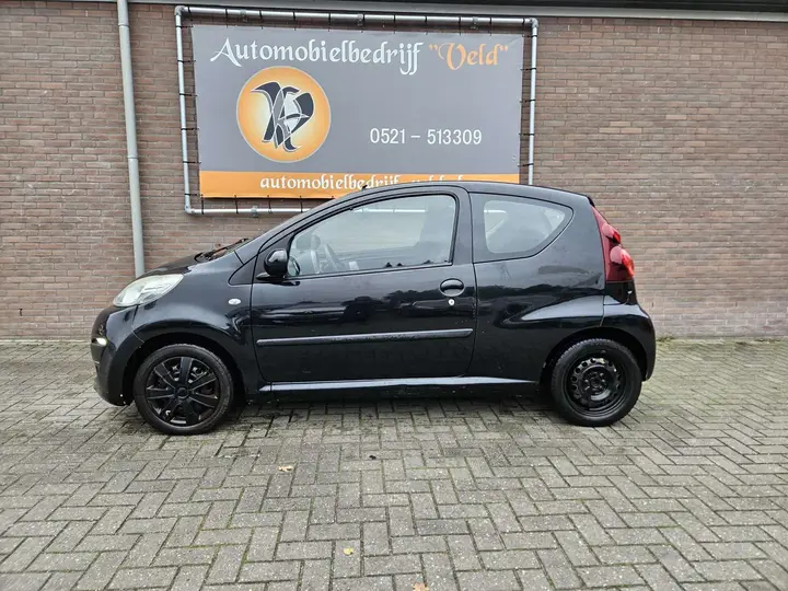 Peugeot 107 2012 photo 3