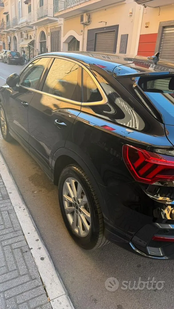 Audi Q3 2022 photo 4