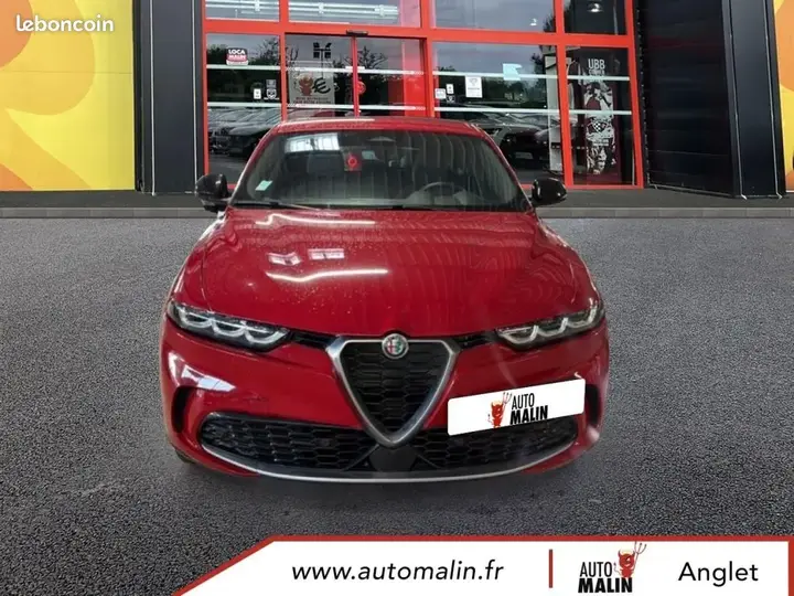 Alfa Romeo Tonale 2024 photo 2