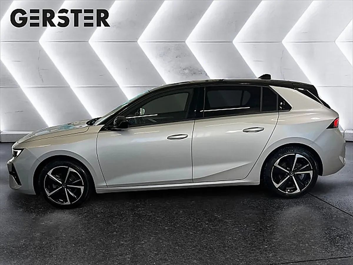 Opel Astra 2024 photo 3