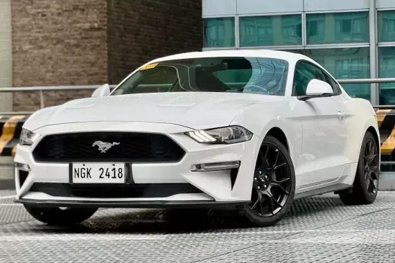 Ford Mustang 2020 photo 2