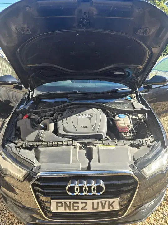 Audi A6 Avant 2012 photo 3