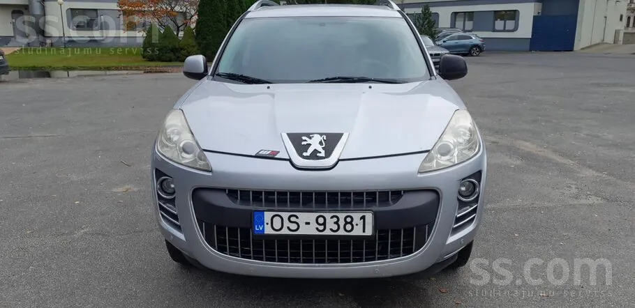 Peugeot 4007