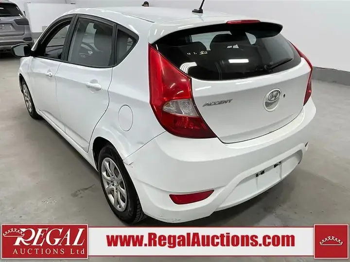 Hyundai Accent 2014 photo 4