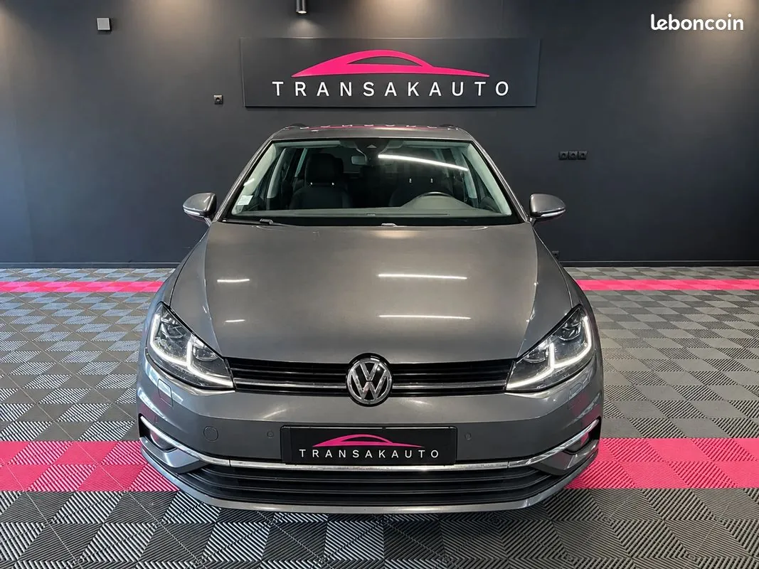 Volkswagen Golf 2019 photo 2