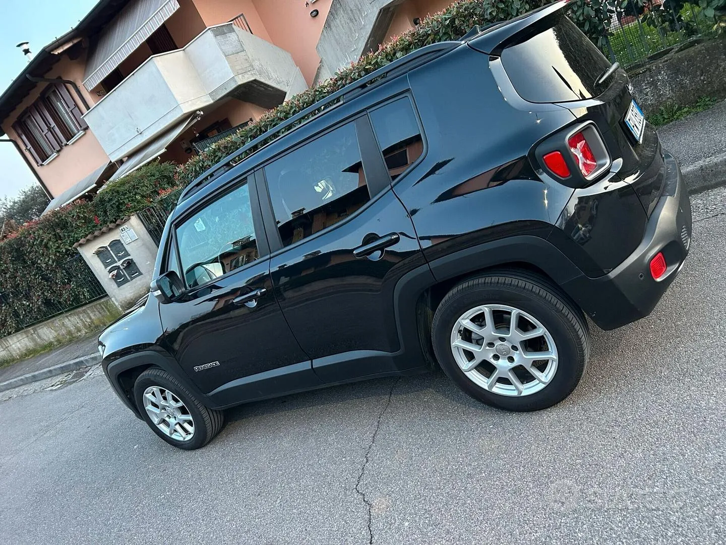 Jeep Renegade 2019 photo 2