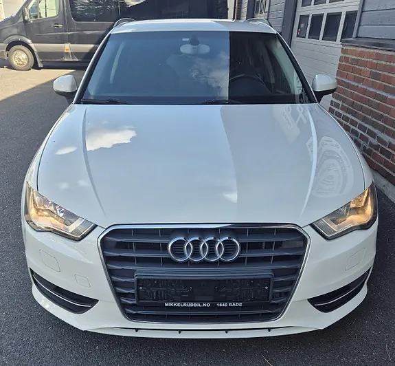 Audi A3 2013 photo 5