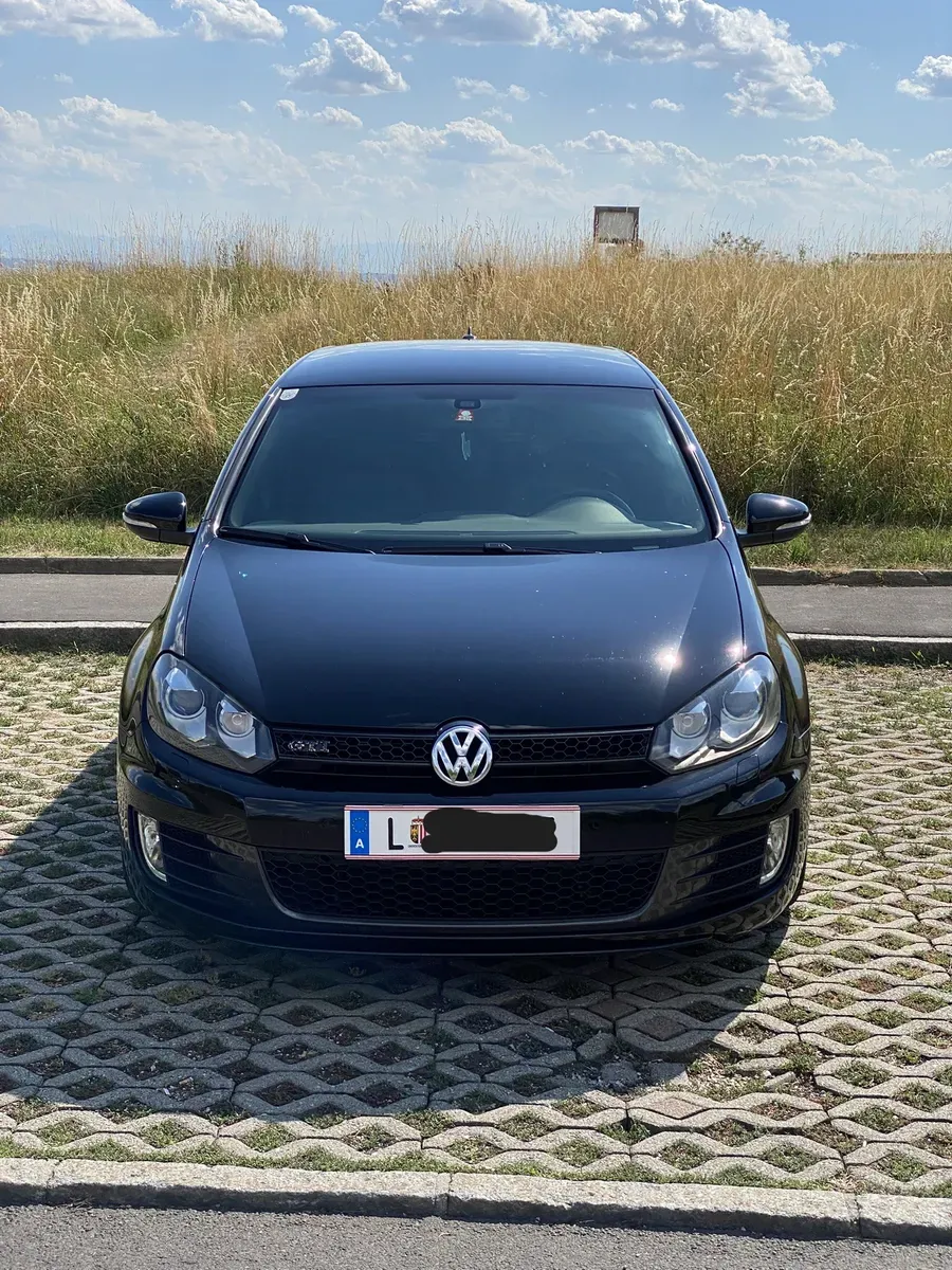 Volkswagen Golf 2009 photo 2