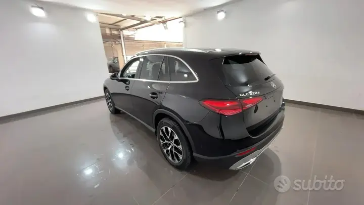 Mercedes-Benz Glc 2025 photo 4