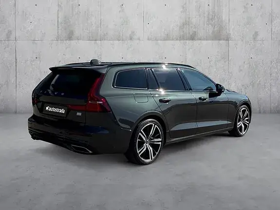 Volvo V60 2022 photo 5