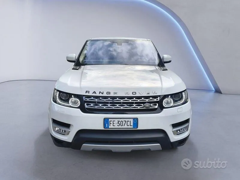 Land Rover Range Rover Sport 2016 photo 2