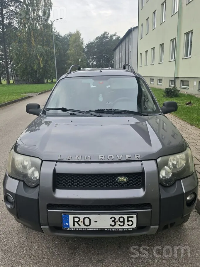 Land Rover Freelander 2004 photo 3