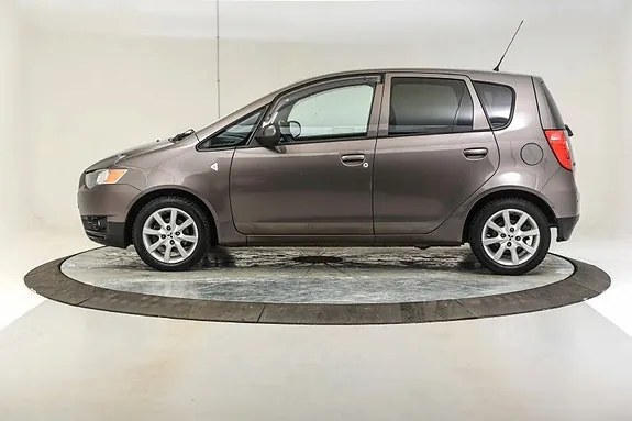 Mitsubishi Colt 2013 photo 3