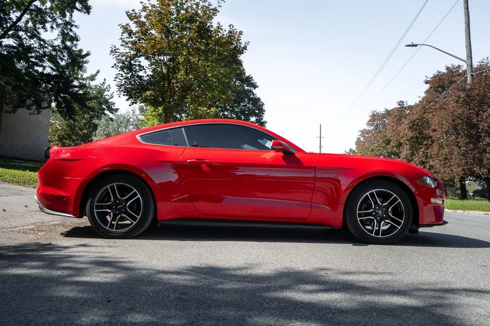 Ford Mustang 2021 photo 4