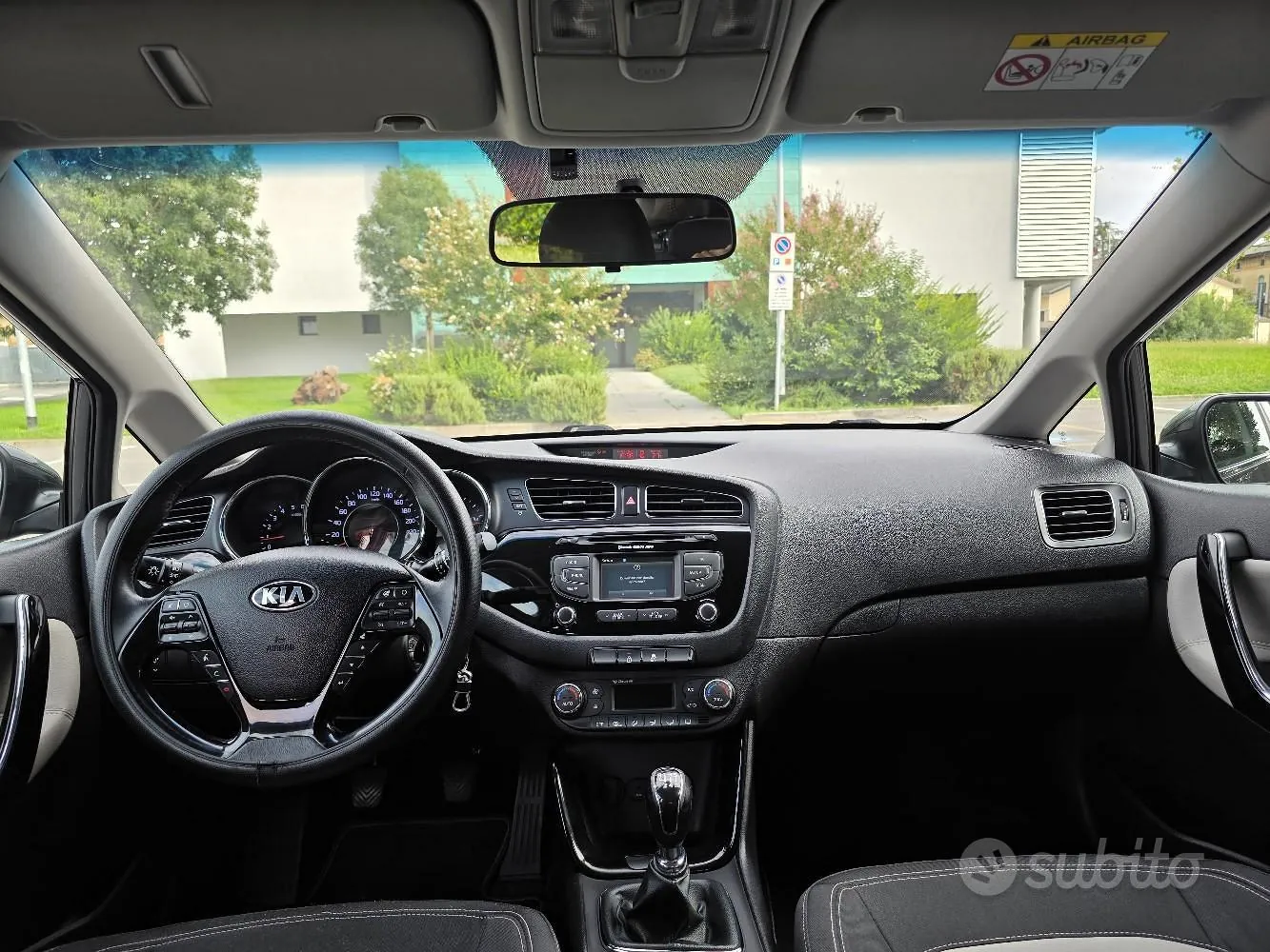 Kia Ceed 2014 photo 4