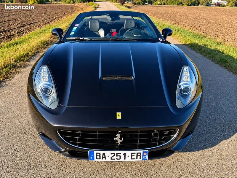 Ferrari California 2010 photo 4