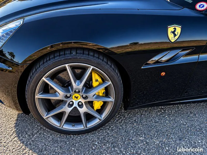 Ferrari California 2010 photo 3
