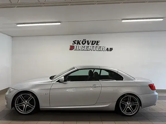 BMW 325I 2010 photo 2
