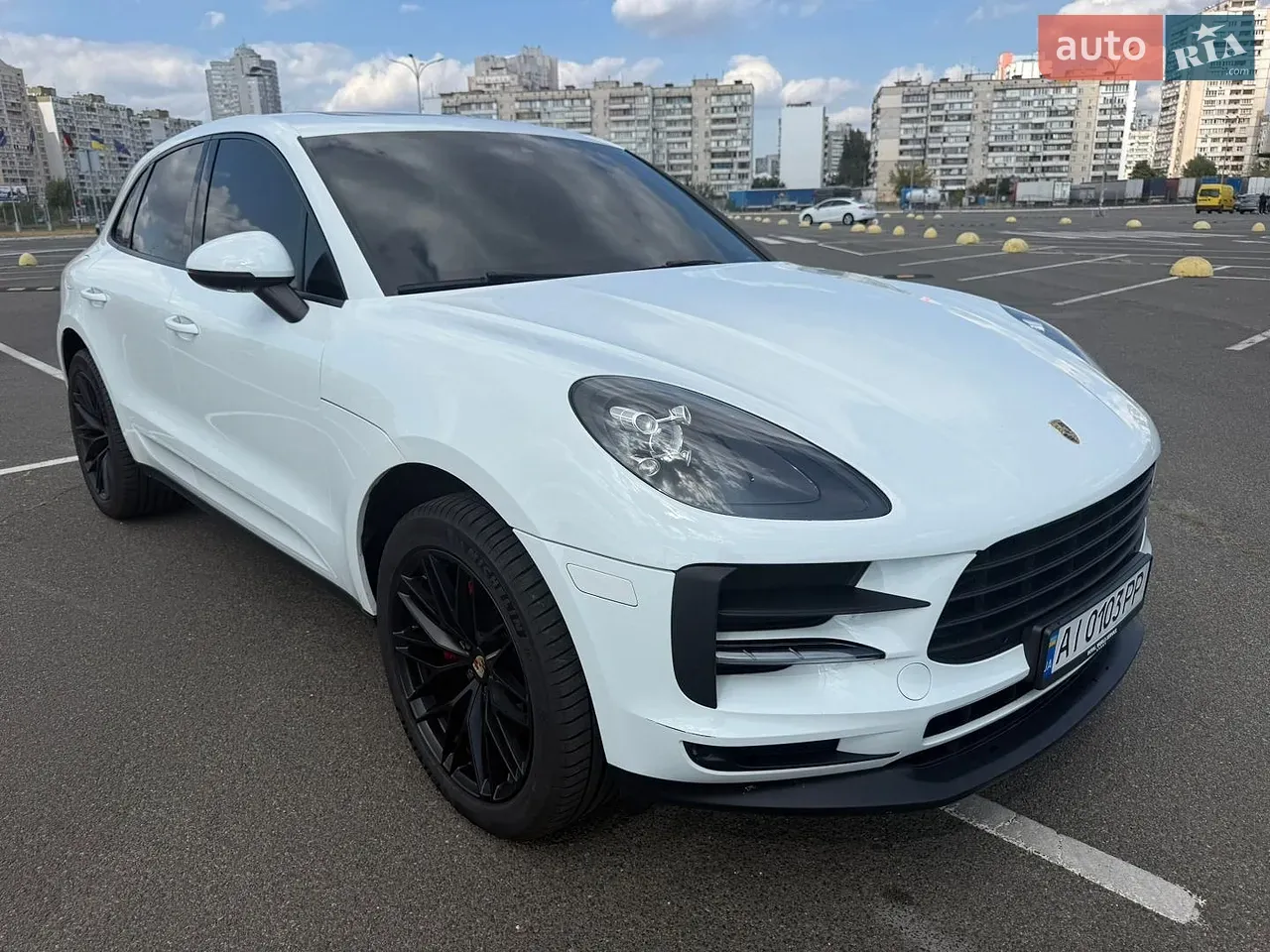 Porsche Macan 2019 photo 2