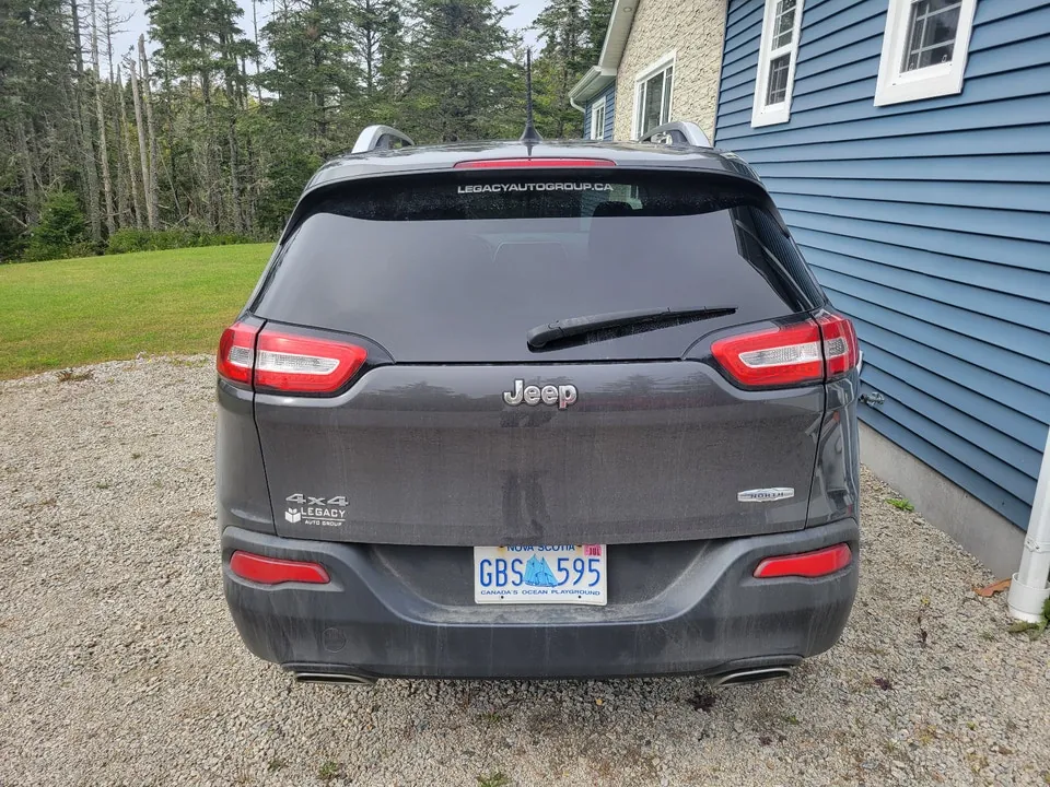 Jeep Cherokee 2016 photo 4
