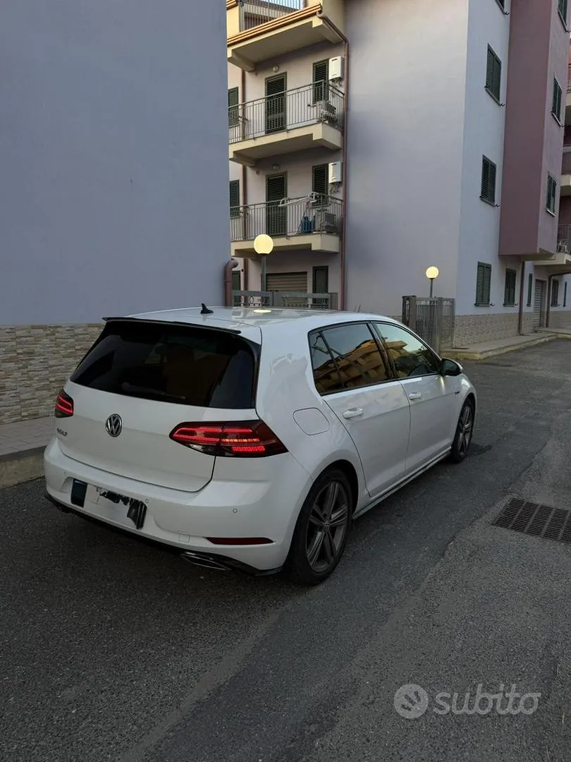 Volkswagen Golf 2019 photo 4