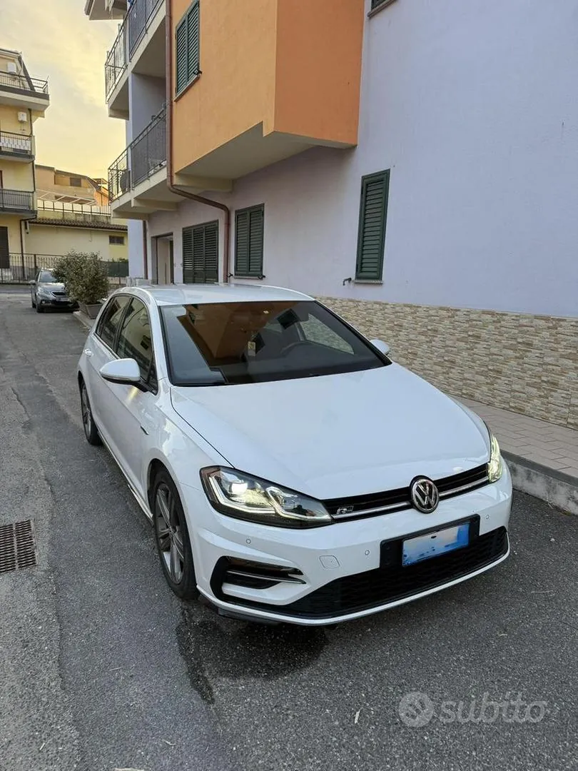 Volkswagen Golf 2019 photo 3