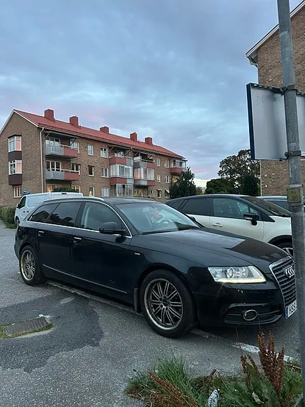 Audi A6 2010 photo 3