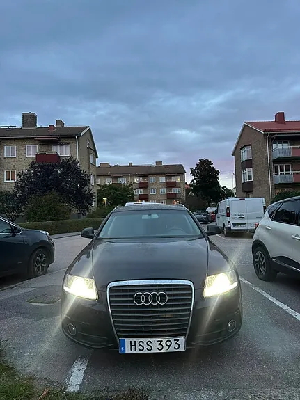 Audi A6 2010 photo 4