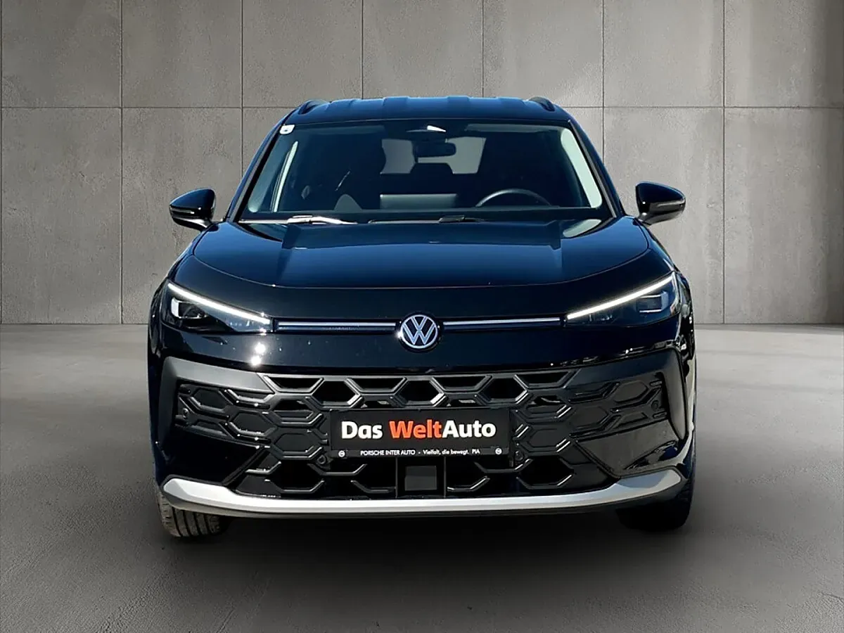 Volkswagen T-Roc 2026 photo 2