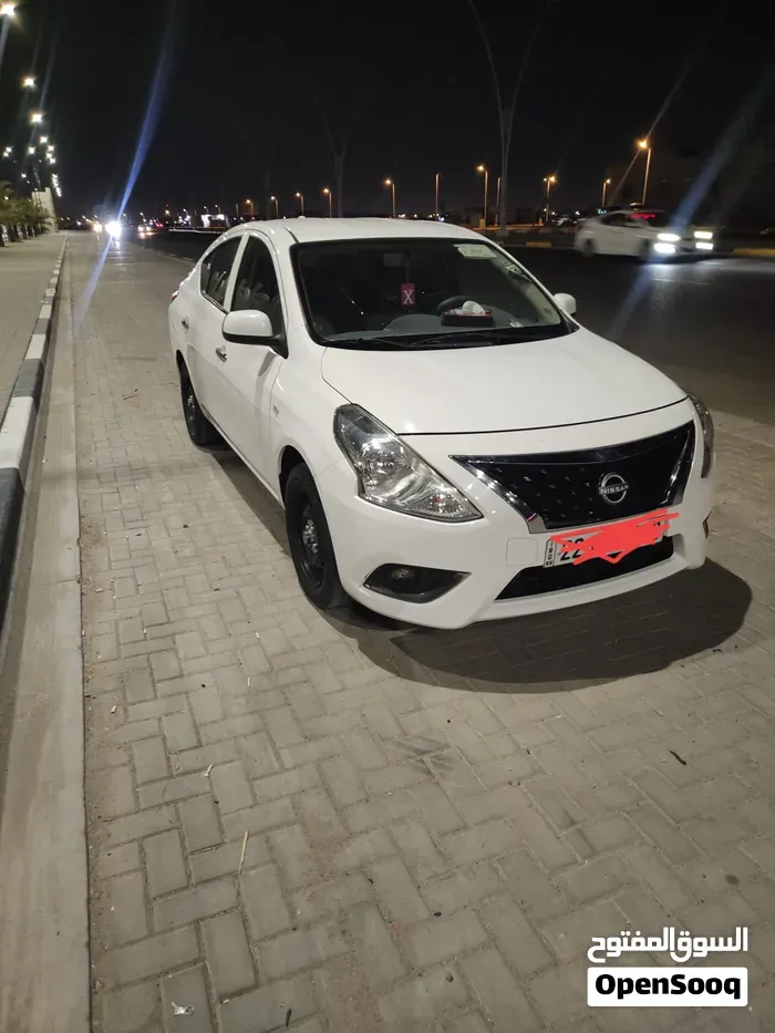 Nissan Sunny 2024 photo 5