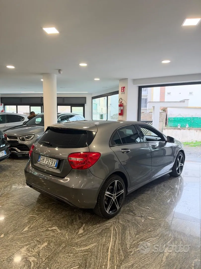 Mercedes-Benz A 180 Cdi Executive 2013 photo 4