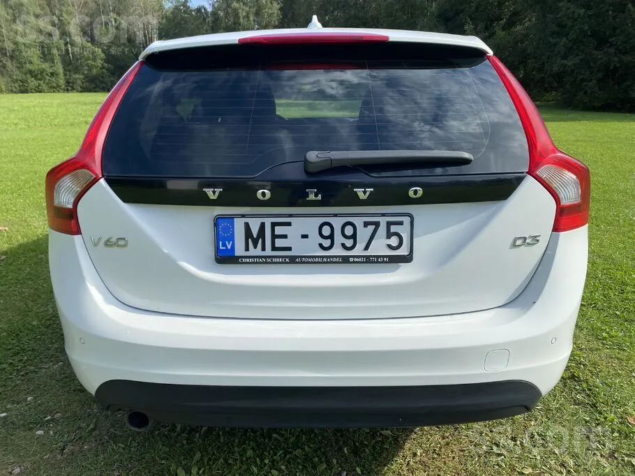 Volvo V60 2014 photo 5