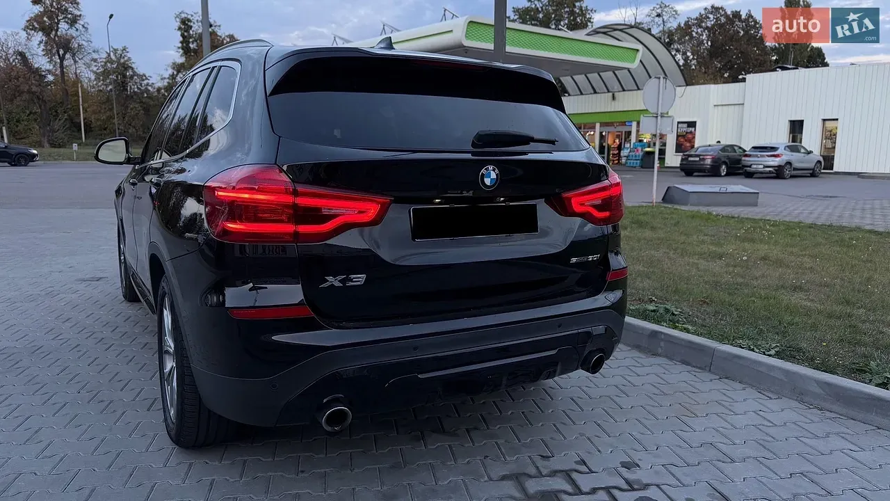BMW X3 2018 photo 2