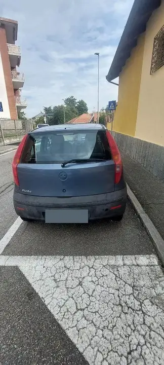 Fiat Punto 2004 photo 3