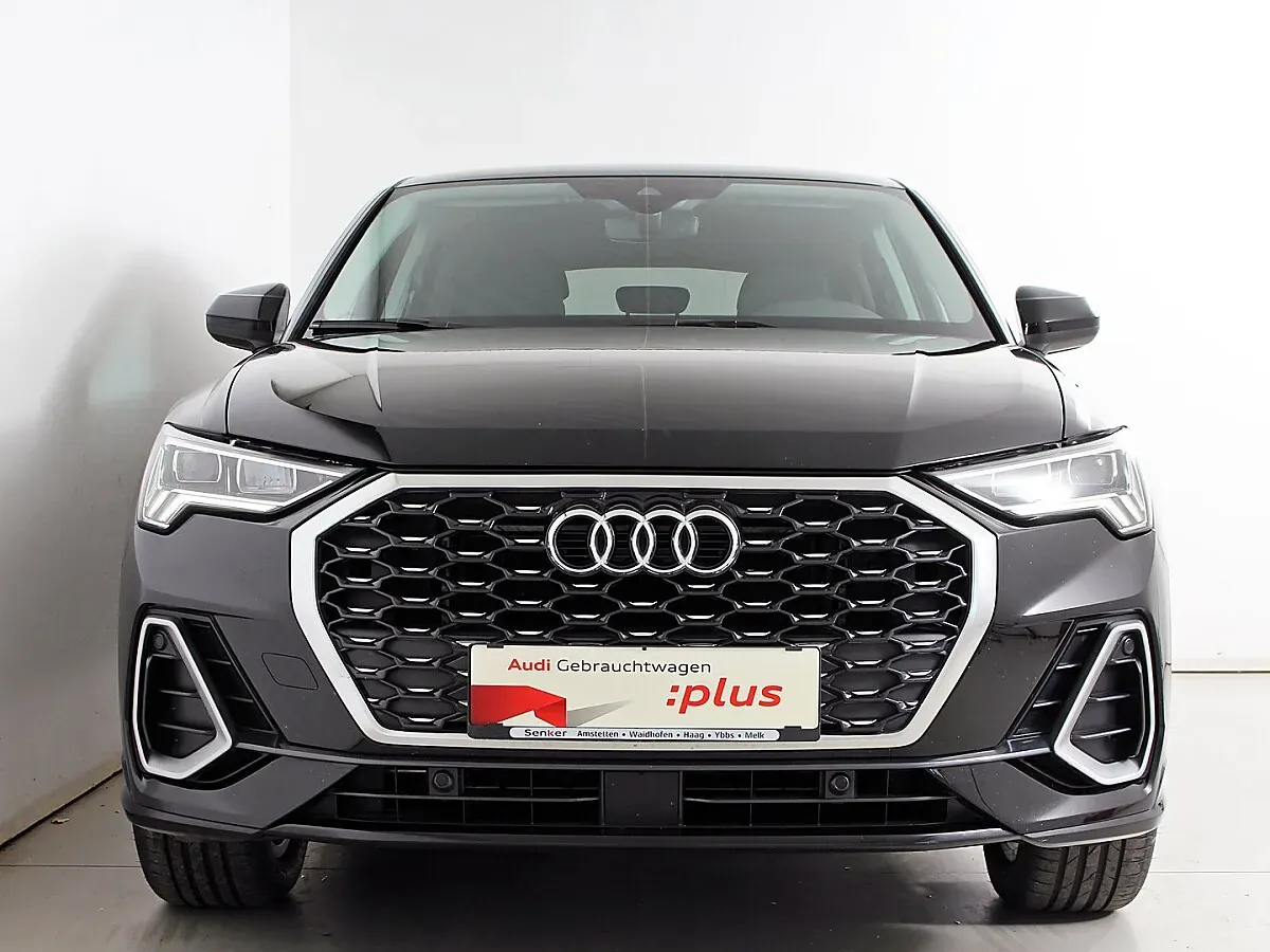 Audi Q3 2020 photo 3