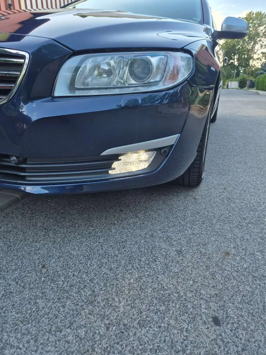 Volvo V70 2015 photo 3