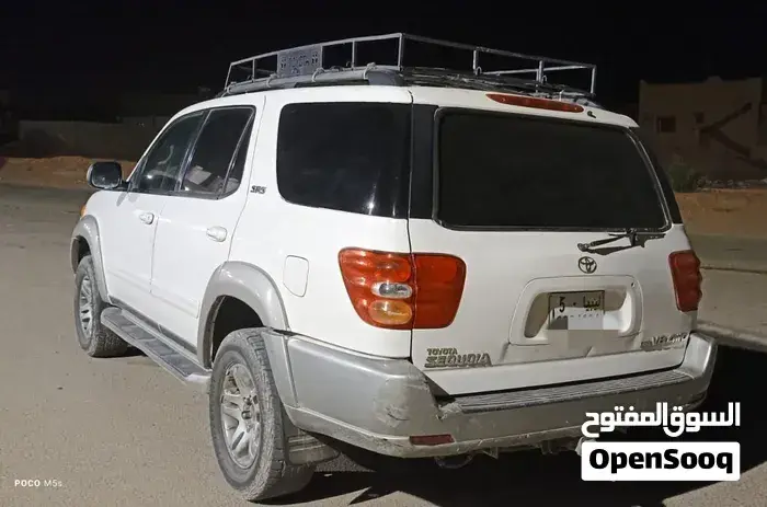 Toyota Sequoia 2004 photo 3