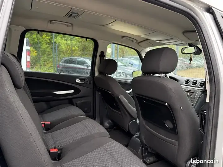 Ford Galaxy 2008 photo 5