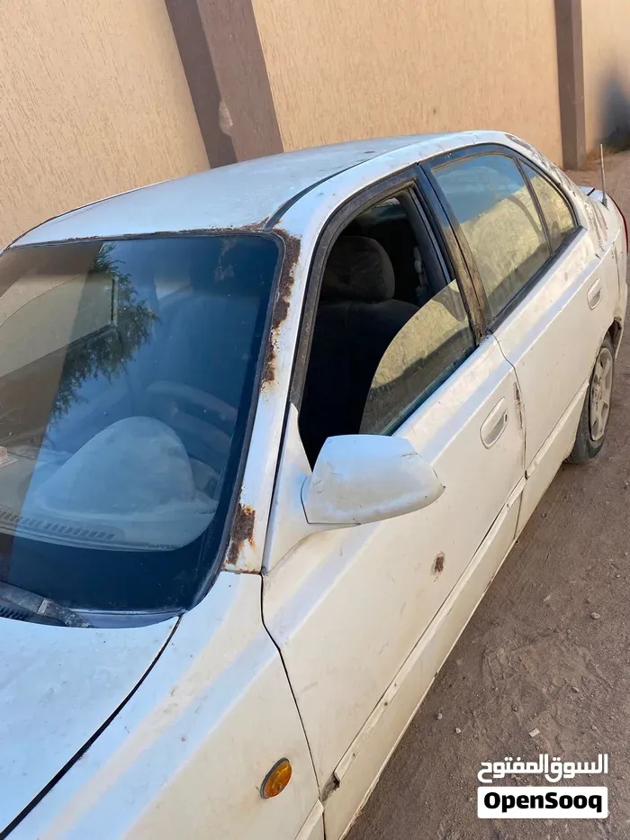 Hyundai Verna 2009 photo 3