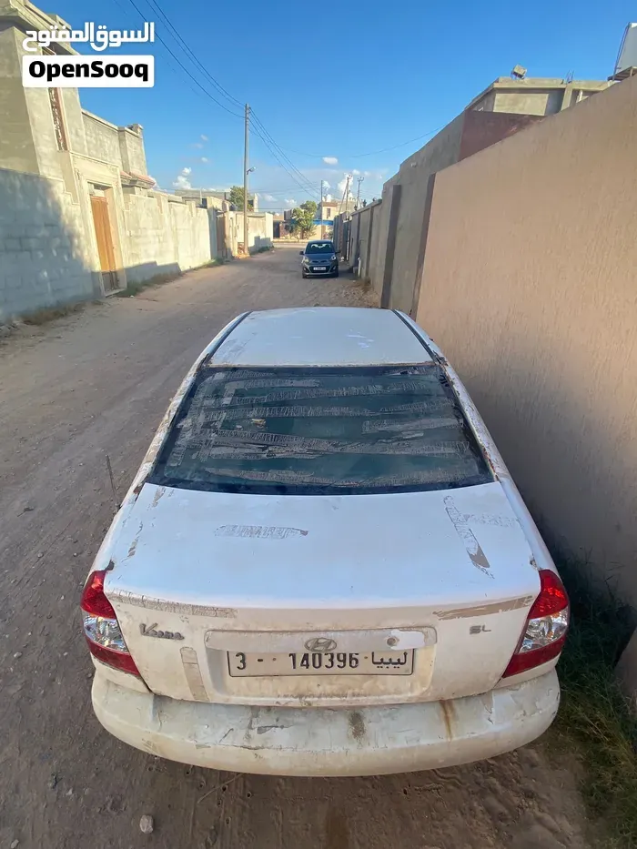 Hyundai Verna 2009 photo 4