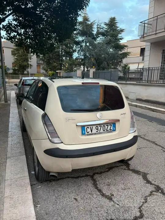Lancia Ypsilon 2005 photo 3