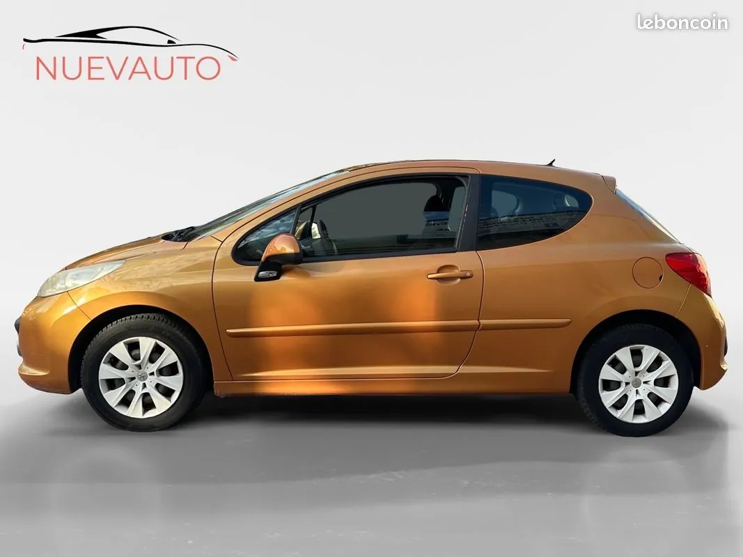 Peugeot 207 2008 photo 3