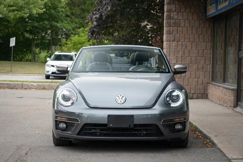 Volkswagen Beetle 2014 photo 2