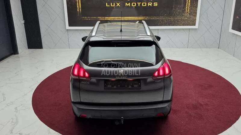 Peugeot 2008 2017 photo 4
